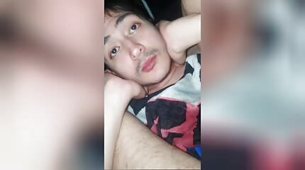 Black dick fucking twink bottom while he passes himself