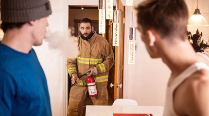 Twinks set off the smoke detector by accident
