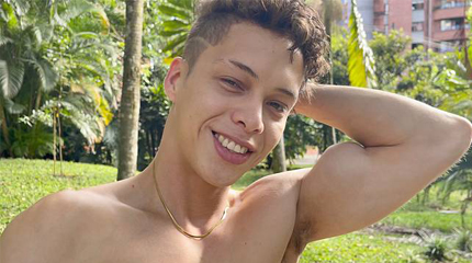 Ricky Iglesias Handjob