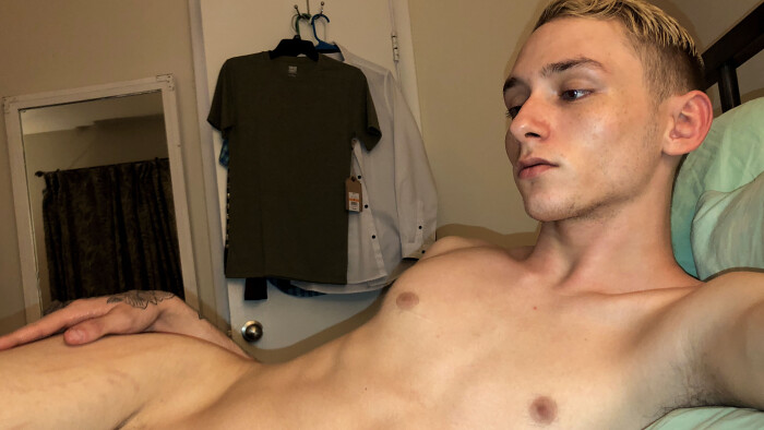 Justin is a boy who likes to shoot several loads a day